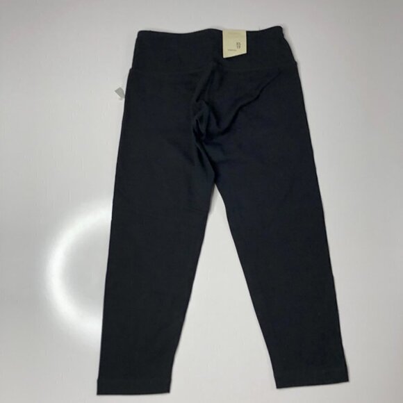 NEW Old Navy Black Workout Active 3/4 Capris Leggings Pants SIZE XS - Picture 7 of 12